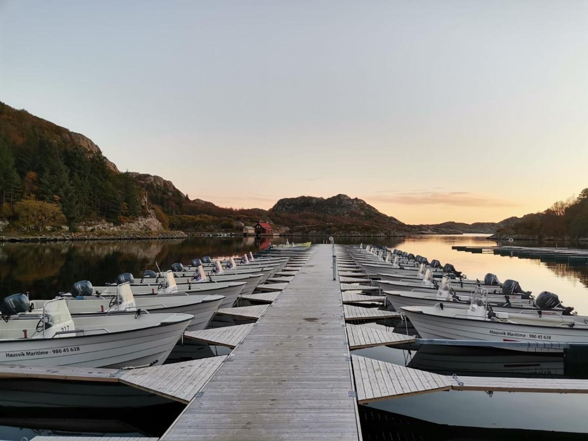 Hausvikstranda Lyngdal Dış mekan fotoğraf